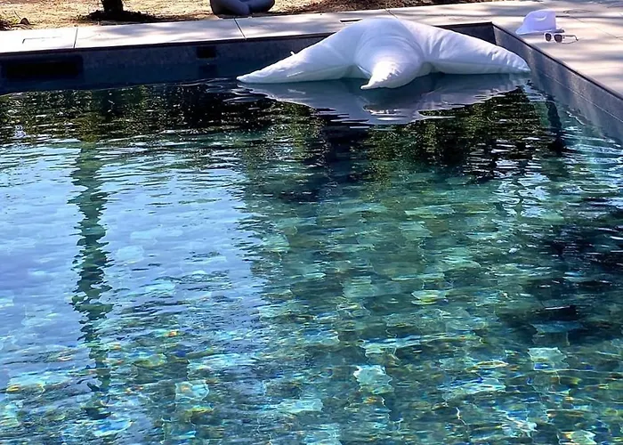 L'eden, Un Petit Paradis Pour Deux